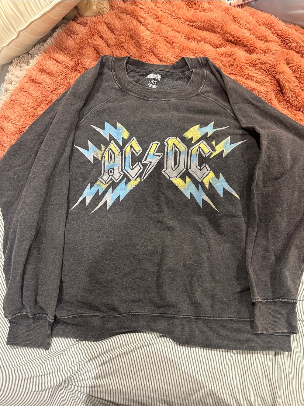 AC/DC Black Graphic Crewneck Sweatshirt - Vintage Band Pullover